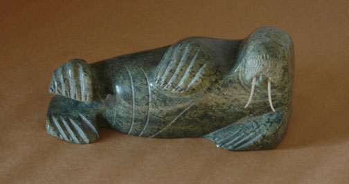 images/Akpalialuk-Walrus-sm.jpg